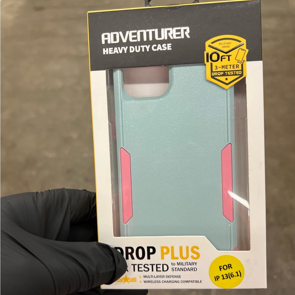 Heavy Duty Protective Case for Apple iPhone 13 (6.1)